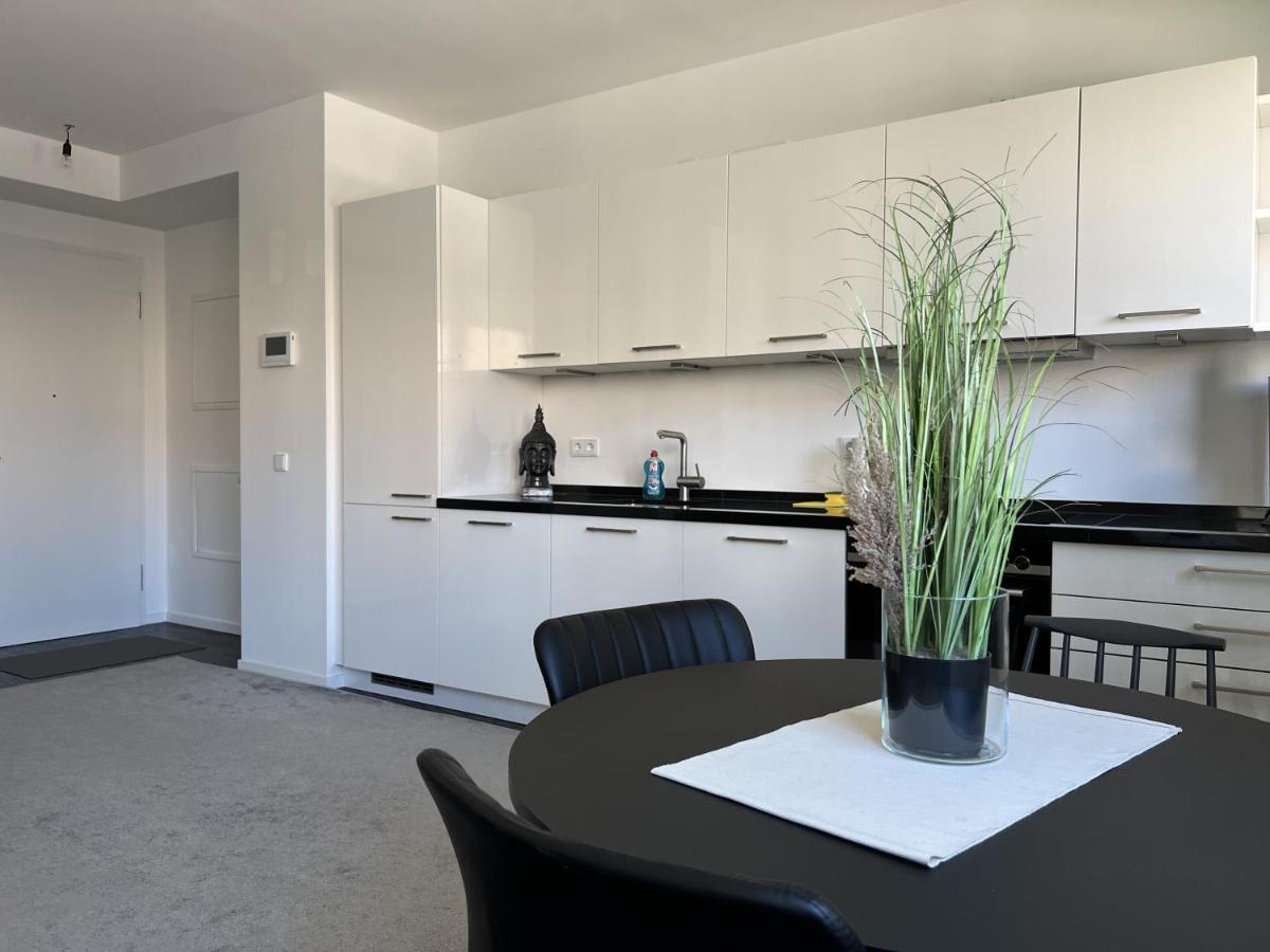 Luxury Waterfront Apartment برلين المظهر الخارجي الصورة