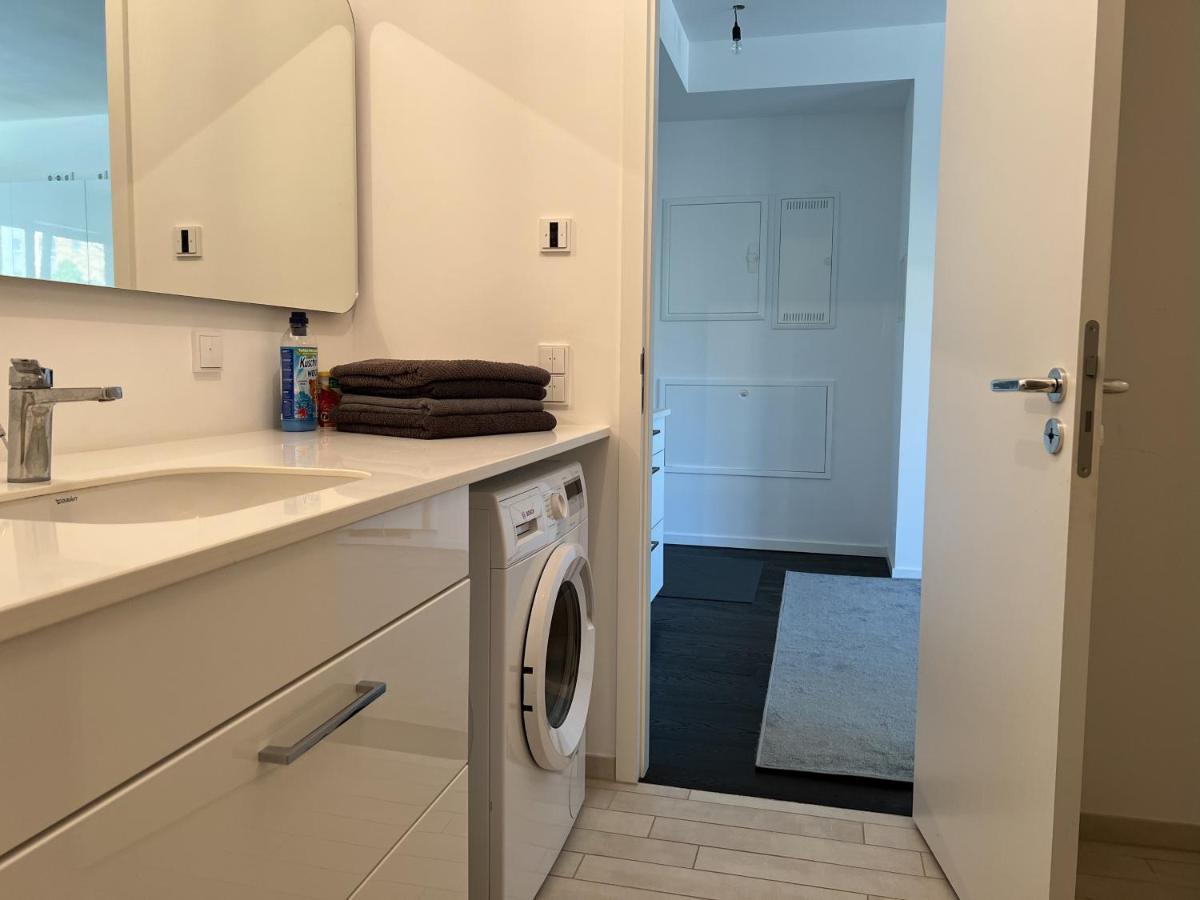 Luxury Waterfront Apartment برلين المظهر الخارجي الصورة