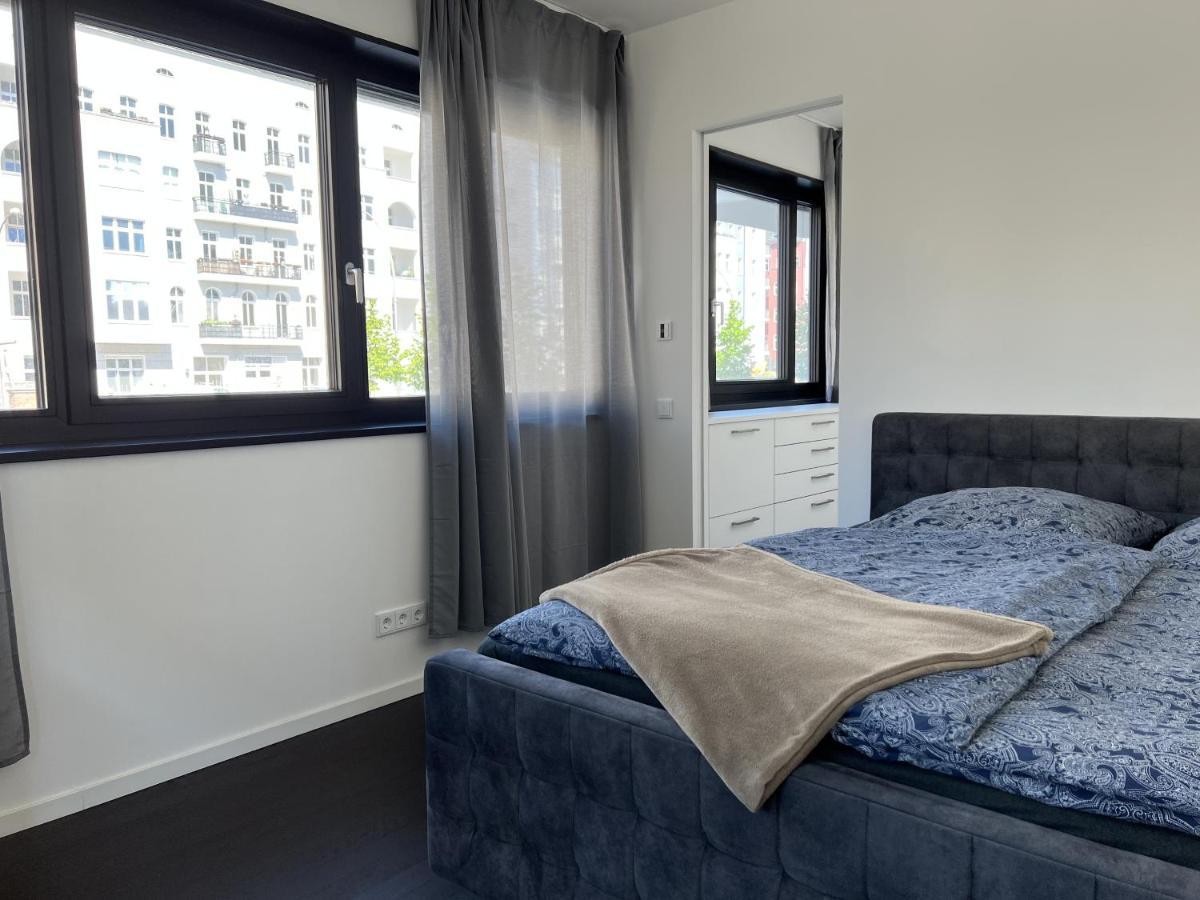 Luxury Waterfront Apartment برلين المظهر الخارجي الصورة